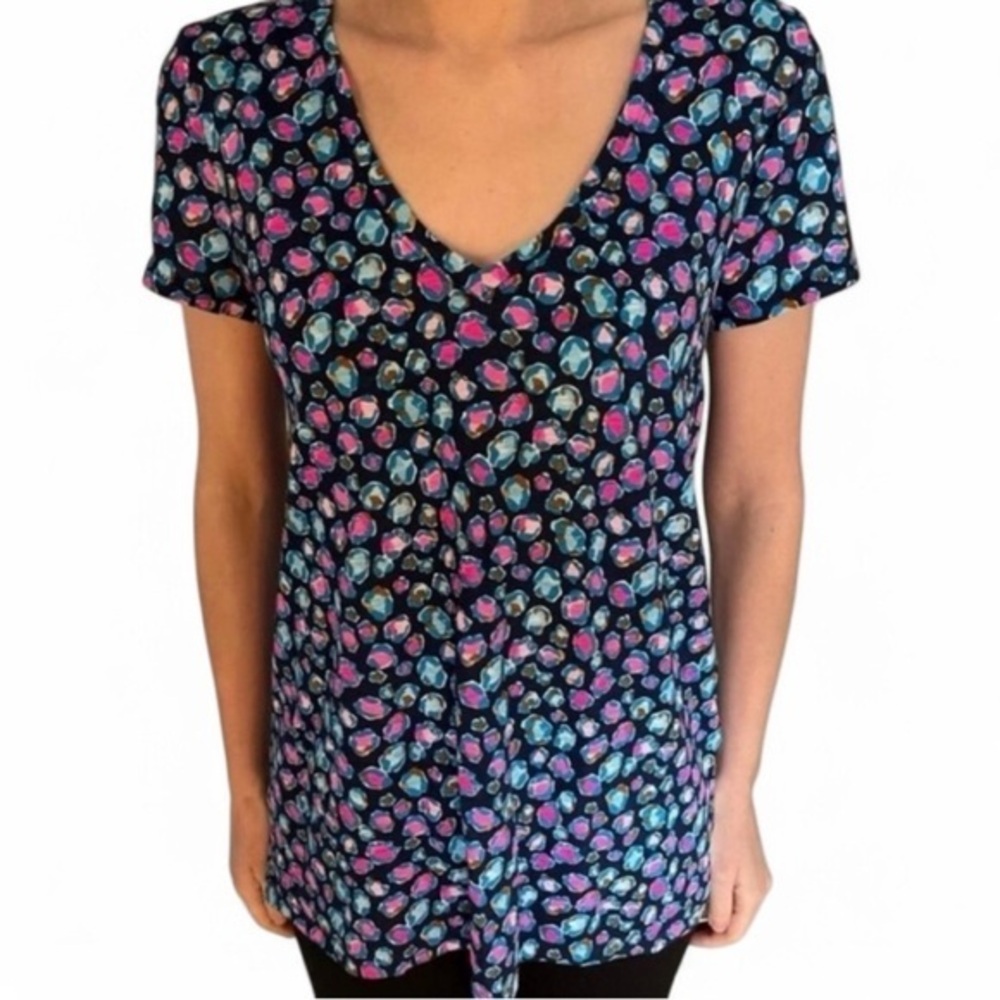Lilly Pulitzer Etta V- Neck Seabreeze Blue Low Tide Navy Spotted Wild top, XXS.